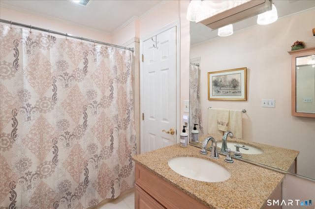 27 Archer Lane, Stamford, CT 06905