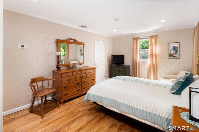 27 Archer Lane, Stamford, CT 06905