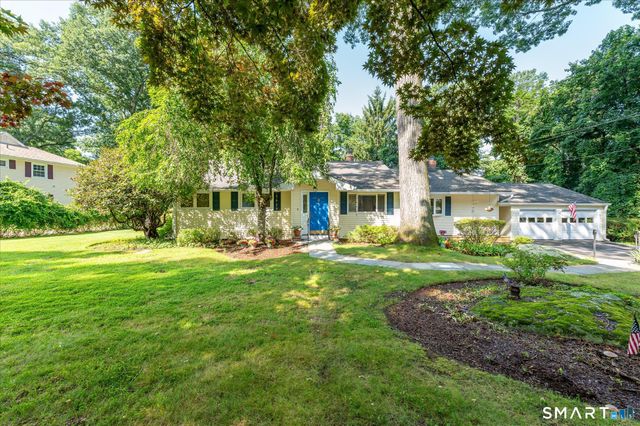 27 Archer Lane, Stamford, CT 06905
