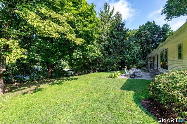 27 Archer Lane, Stamford, CT 06905