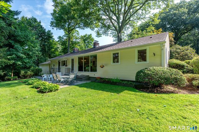 27 Archer Lane, Stamford, CT 06905