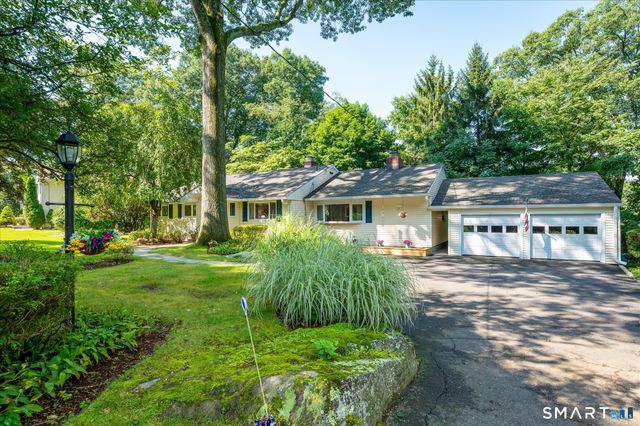 27 Archer Lane, Stamford, CT 06905