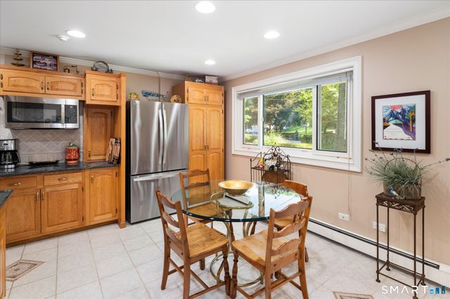 27 Archer Lane, Stamford, CT 06905