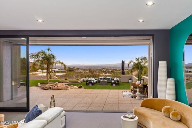 6030 E Finisterra, Tucson, AZ 85750