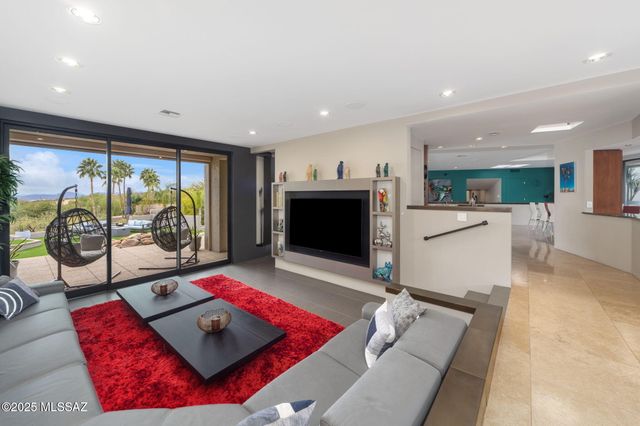 6030 E Finisterra, Tucson, AZ 85750