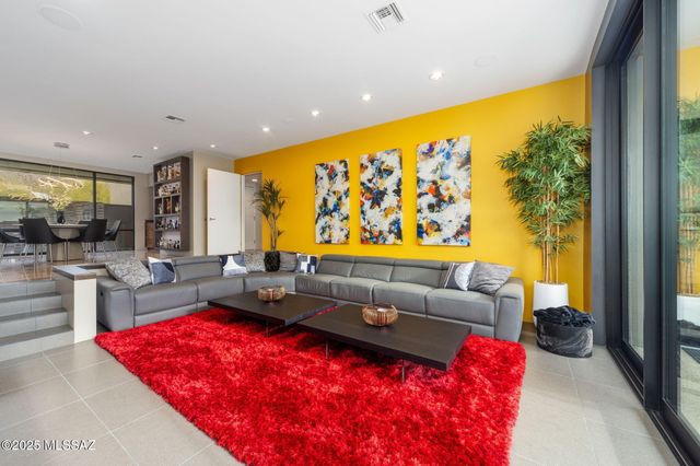 6030 E Finisterra, Tucson, AZ 85750