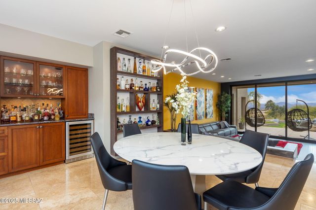 6030 E Finisterra, Tucson, AZ 85750