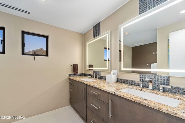 6030 E Finisterra, Tucson, AZ 85750