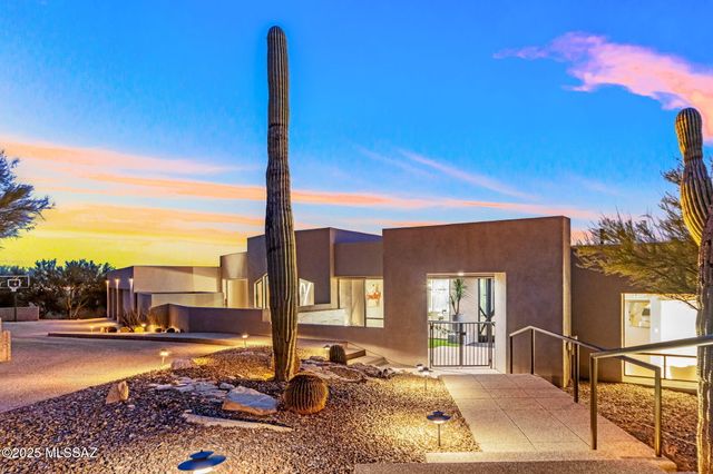 6030 E Finisterra, Tucson, AZ 85750