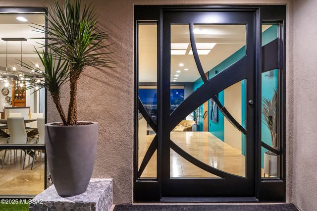 6030 E Finisterra, Tucson, AZ 85750