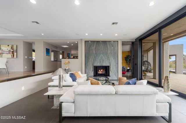 6030 E Finisterra, Tucson, AZ 85750