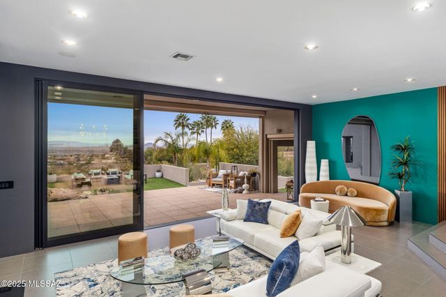 6030 E Finisterra, Tucson, AZ 85750