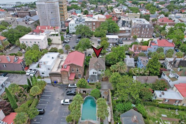 10 Chalmers Street, Charleston, SC 29401
