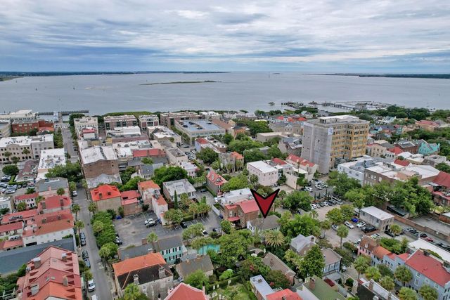 10 Chalmers Street, Charleston, SC 29401