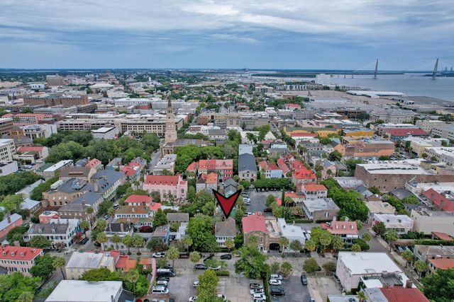10 Chalmers Street, Charleston, SC 29401