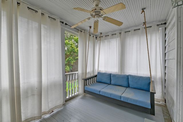 10 Chalmers Street, Charleston, SC 29401