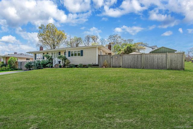 296 Moriches Road, Smithtown, NY 11780