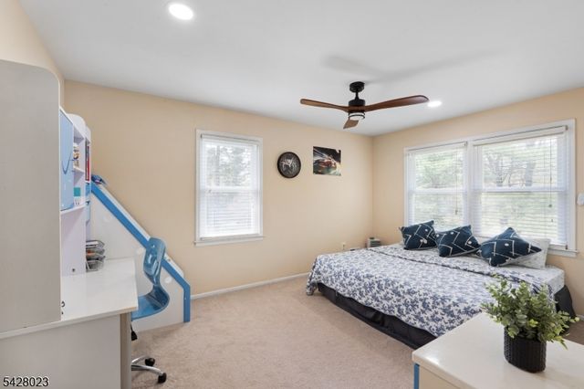173 Beekman Ln, Hillsborough Twp., NJ 08844