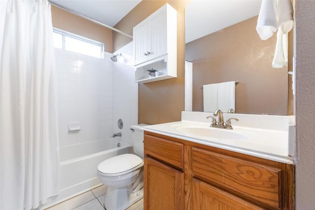 1311 Mountain Springs LN, Leander, TX 78641