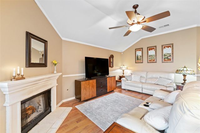 1311 Mountain Springs LN, Leander, TX 78641