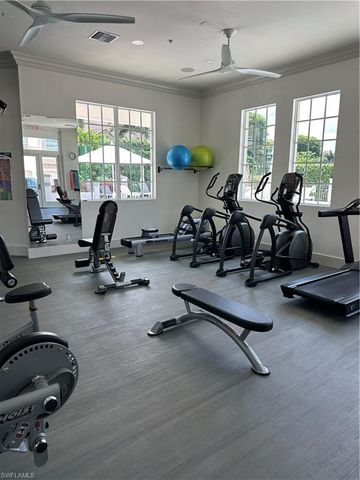 157 Colonade CIR 1002, Naples, FL 34103