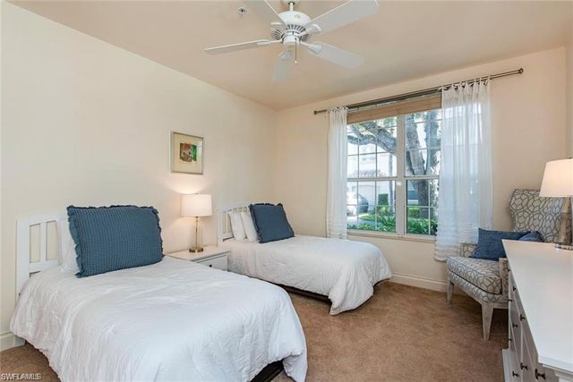 157 Colonade CIR 1002, Naples, FL 34103