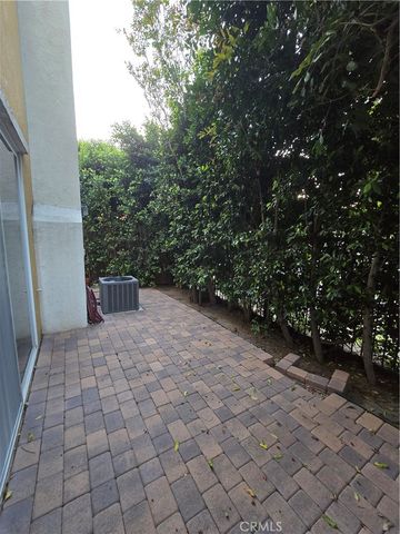 16765 Tim, Van Nuys, CA 91406