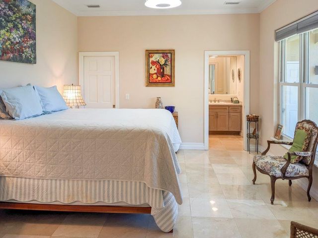 8327 S Hwy A1a, Melbourne Beach, FL 32951