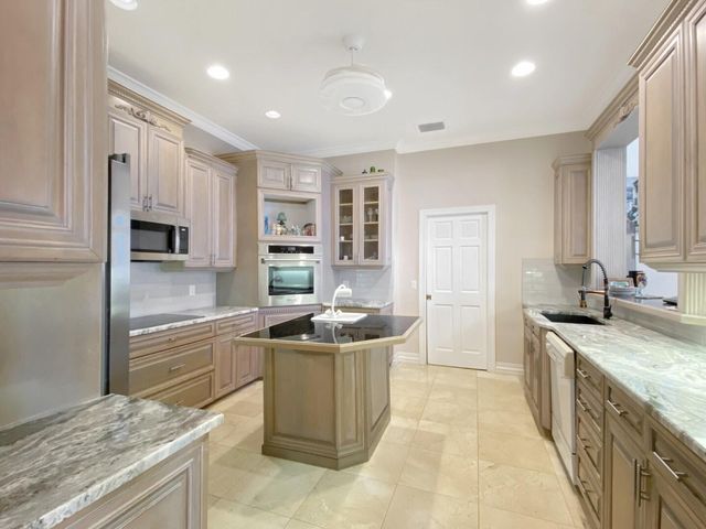 8327 S Hwy A1a, Melbourne Beach, FL 32951