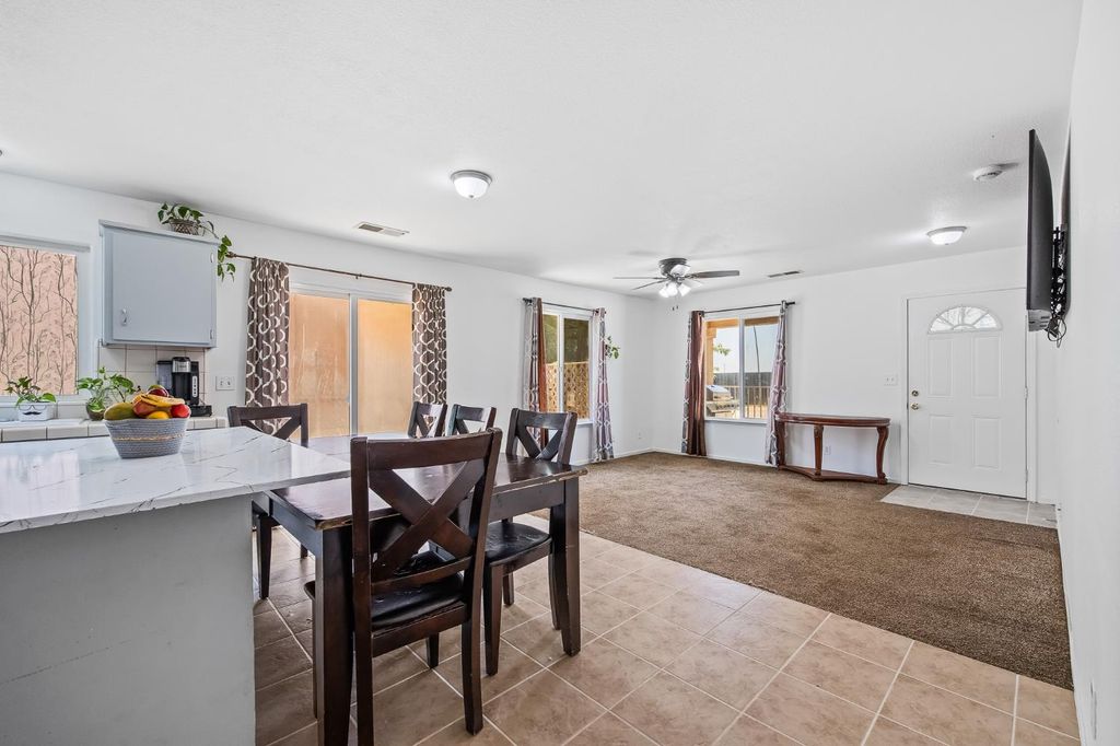 Image 13 of property listing at 22549 Fir Street, Chowchilla, CA 93610