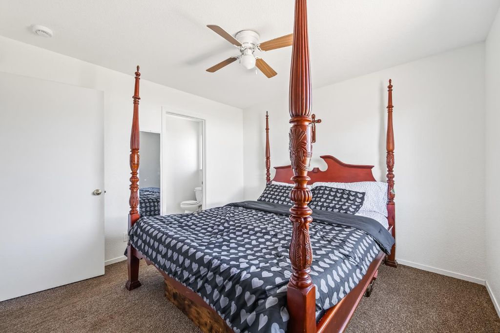 Image 23 of property listing at 22549 Fir Street, Chowchilla, CA 93610