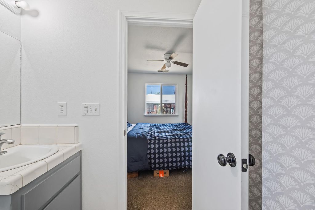 Image 27 of property listing at 22549 Fir Street, Chowchilla, CA 93610