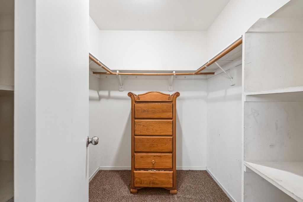Image 28 of property listing at 22549 Fir Street, Chowchilla, CA 93610