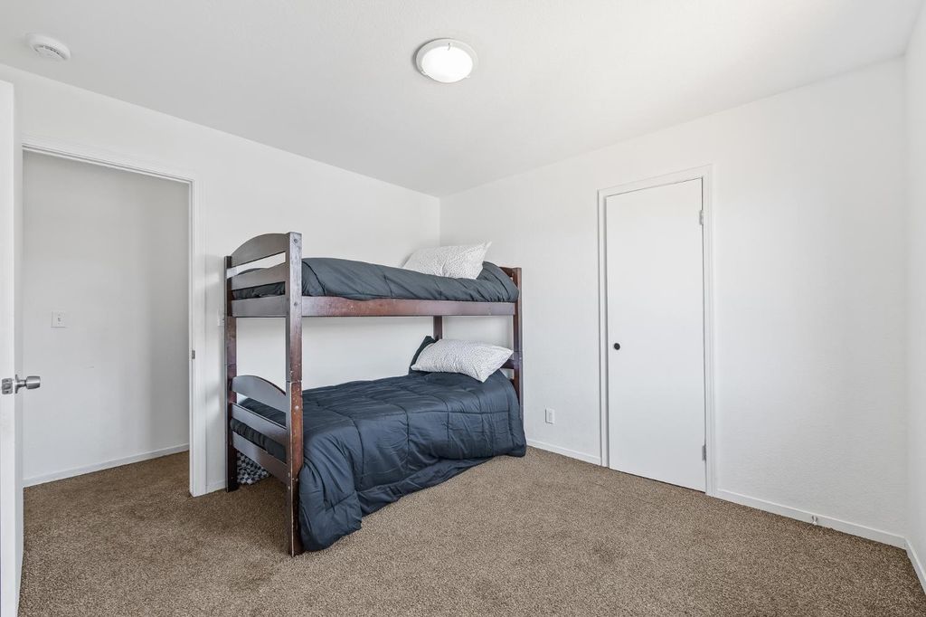 Image 30 of property listing at 22549 Fir Street, Chowchilla, CA 93610