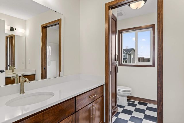 22391 Makah Street NW, Oak Grove, MN 55303