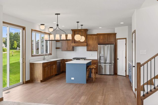 22391 Makah Street NW, Oak Grove, MN 55303