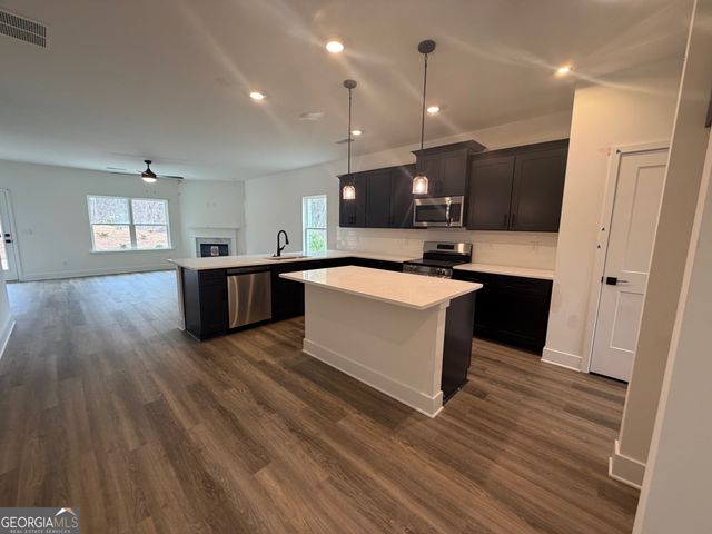 214 Thunder Valley, Dawsonville, GA 30534