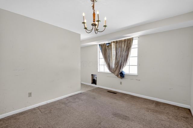 3695 Paris Boulevard, Westerville, OH 43081