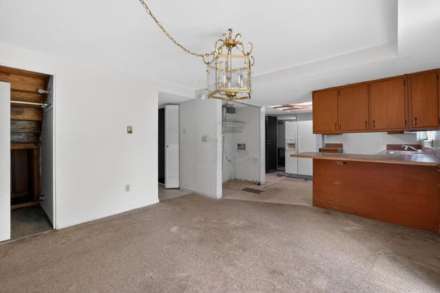 3695 Paris Boulevard, Westerville, OH 43081