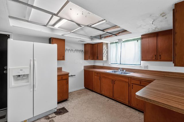 3695 Paris Boulevard, Westerville, OH 43081