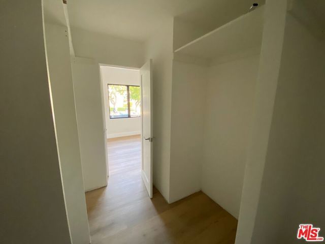 3617 Helms Avenue B, Culver City, CA 90232