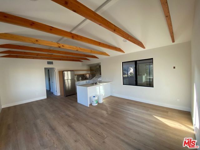 3617 Helms Avenue B, Culver City, CA 90232