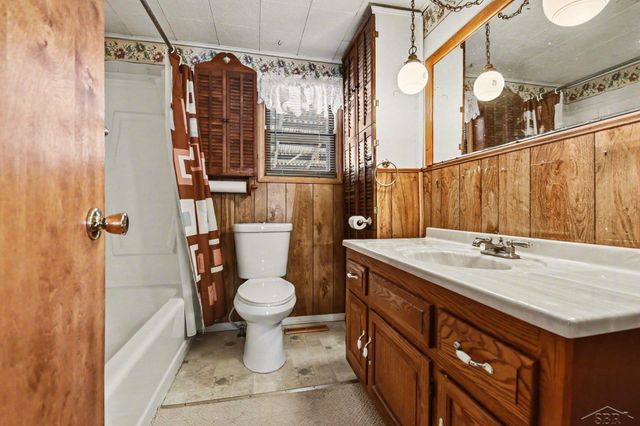 3822 N Ausable Road, East Tawas, MI 48730