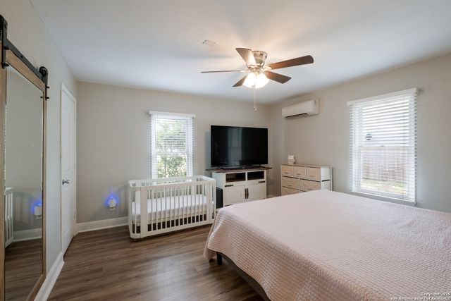 426 N Monumental St, San Antonio, TX 78202