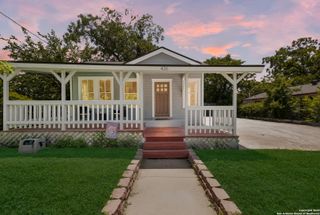 426 N Monumental St, San Antonio, TX 78202