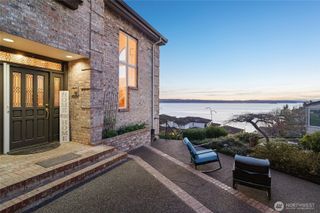 6412 E Side Drive NE #S, Tacoma, WA 98422