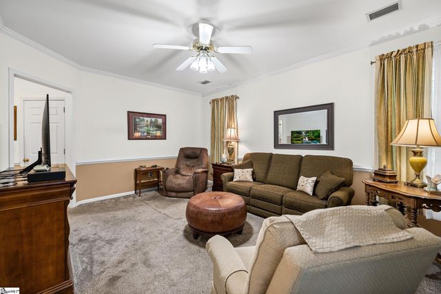 204 Neely Crossing Lane, Simpsonville, SC 29680