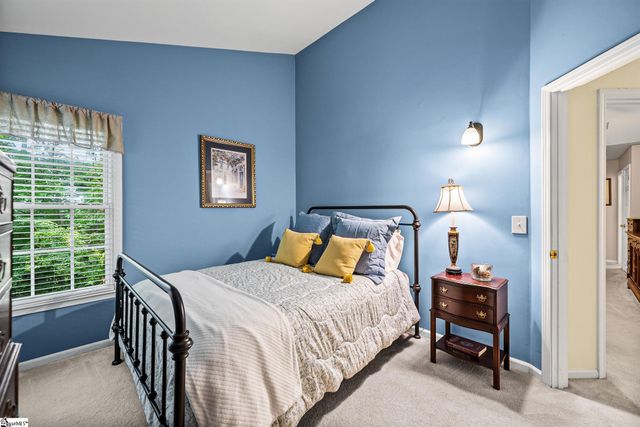 204 Neely Crossing Lane, Simpsonville, SC 29680