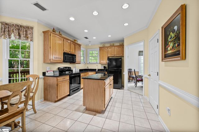204 Neely Crossing Lane, Simpsonville, SC 29680