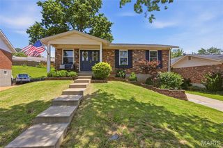 9616 Antonette Hills Drive, Affton, MO 63123